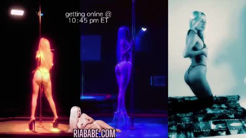 Snapshot of riababe chatting on 09/10/25, 02:44 ria online show from 09/10/25, 02:44