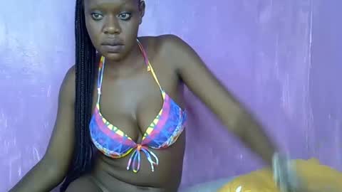 riana_sha online show from 03/04/25, 06:50