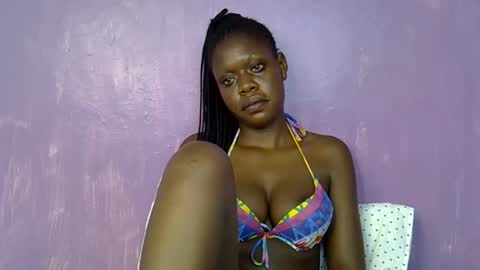 riana_sha online show from 03/06/25, 11:20