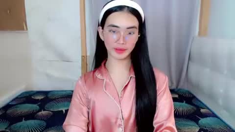 Rica online show from 11/12/25, 04:57