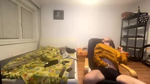 ricciardio online show from 10/12/25, 12:42