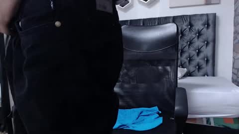 richar_voller online show from 01/03/25, 02:30