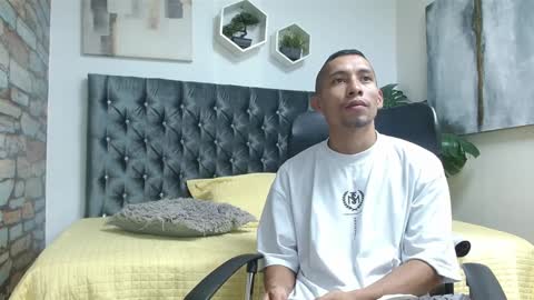 richar_voller online show from 02/06/25, 11:21