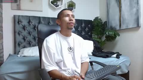 richar_voller online show from 02/21/25, 11:22