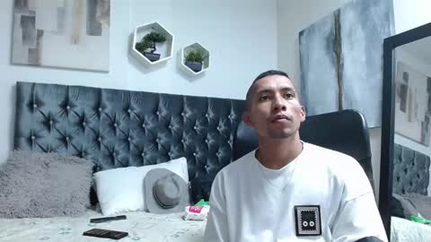 richar_voller online show from 03/07/25, 02:45