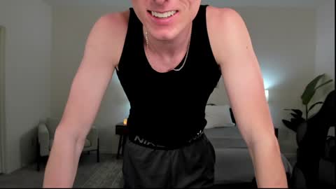 Snapshot of richiewest chatting on 12/18/24, 12:10 Richie online show from 12/18/24, 12:10