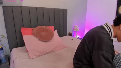 Ricky Backus online show from 02/08/25, 02:27