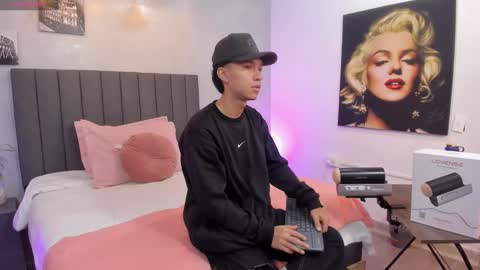 Ricky Backus online show from 02/11/25, 11:21