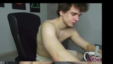 Snapshot of ricky_becko chatting on 10/14/25, 03:24 RICKY BECKO online show from 10/14/25, 03:24