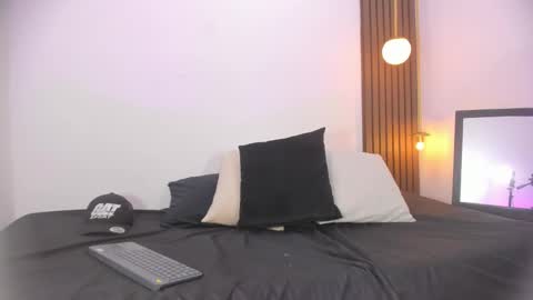 Ricky  online show from 12/07/24, 02:31