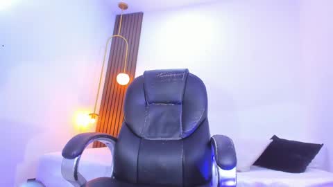 Ricky  online show from 02/06/25, 12:54