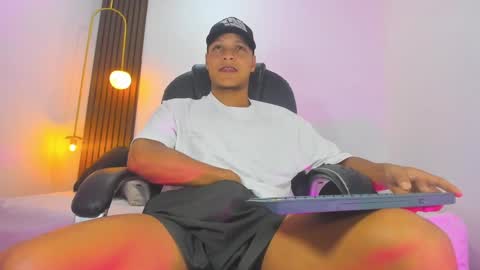 Ricky  online show from 02/10/25, 09:36