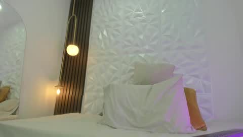 Ricky  online show from 10/06/25, 01:30