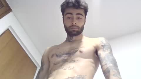 N online show from 11/23/25, 12:43