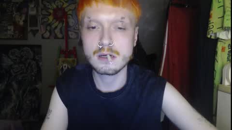 Snapshot of rickydicky_ chatting on 10/11/25, 03:32 Ricky online show from 10/11/25, 03:32