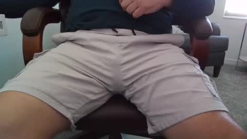 Snapshot of ricric5 chatting on 11/03/25, 04:30 ricric5 online show from 11/03/25, 04:30