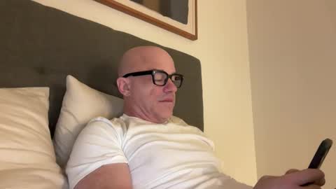 ridingtime25 online show from 10/31/25, 08:48