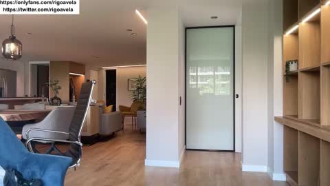 Snapshot of rigoavela chatting on 10/27/25, 07:40 Rigo Avela online show from 10/27/25, 07:40