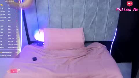 Rihanna  online show from 03/12/25, 10:59