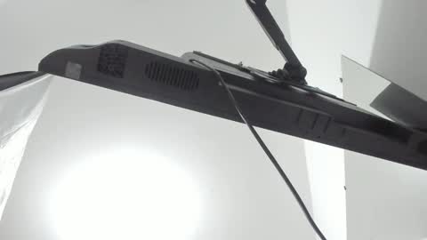 Rihanna hotx online show from 11/14/25, 03:16