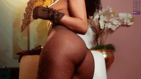 Sara online show from 12/29/24, 01:17