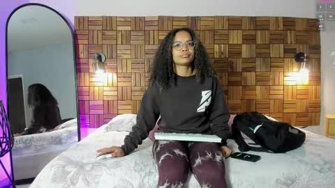 Sara online show from 02/24/25, 10:04