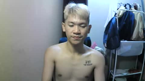 riiichie12 online show from 10/27/25, 06:45