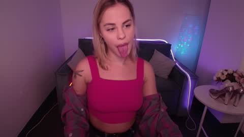 Rika online show from 02/07/25, 08:01