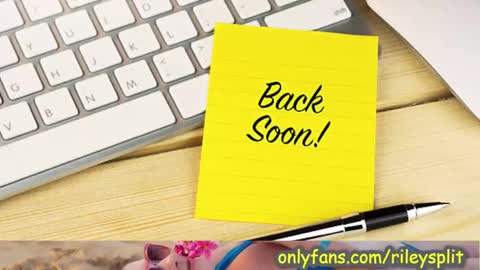 RileyComely online show from 01/09/25, 02:33