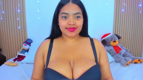 Snapshot of rileydolly chatting on 12/21/24, 03:47 RileyDolly online show from 12/21/24, 03:47