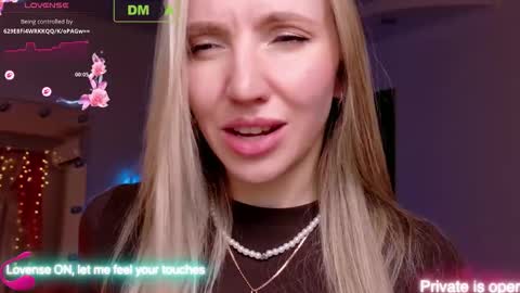 Rina Asty online show from 11/29/25, 06:55