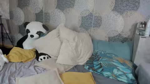 Rina online show from 10/27/25, 07:29