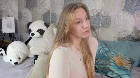 Rina online show from 11/02/25, 07:16