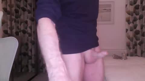 Rob online show from 11/17/25, 07:47