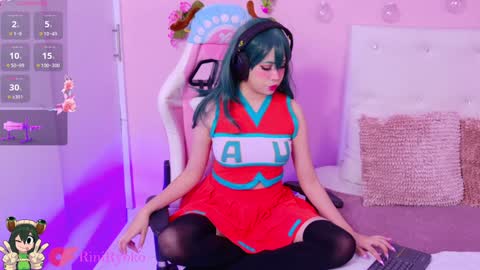Snapshot of riniryokouwu chatting on 12/04/24, 10:41 online show from 12/04/24, 10:41