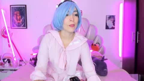 Snapshot of riniryokouwu chatting on 10/07/25, 10:40 online show from 10/07/25, 10:40