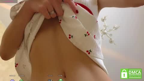 Snapshot of riskyteasse chatting on 02/27/25, 10:04 Agnes online show from 02/27/25, 10:04