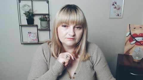 Snapshot of rita_sunshine chatting on 09/26/25, 07:56 rita_sunshine online show from 09/26/25, 07:56