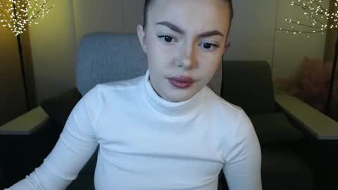 Snapshot of ritaneer chatting on 02/17/25, 09:13 ritaneer online show from 02/17/25, 09:13