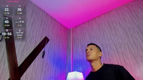 Snapshot of rivernbalderr chatting on 10/18/25, 02:25 Its Rivern Show online show from 10/18/25, 02:25