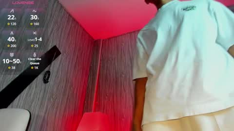 Snapshot of rivernbalderr chatting on 11/07/25, 12:10 Its Rivern Show online show from 11/07/25, 12:10