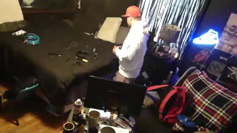 rm_discov3ri33z online show from 02/11/25, 08:52