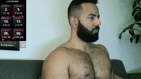 SebasRoa online show from 09/23/25, 03:04