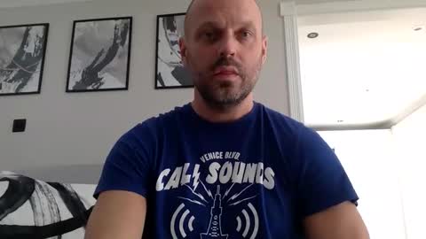 Snapshot of rob253959 chatting on 09/13/25, 03:01 rob253959 online show from 09/13/25, 03:01