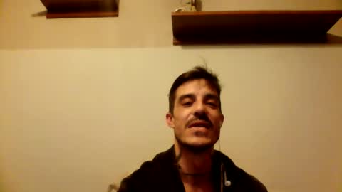 Snapshot of rober777xxl chatting on 12/05/24, 11:18 rober777xxl online show from 12/05/24, 11:18