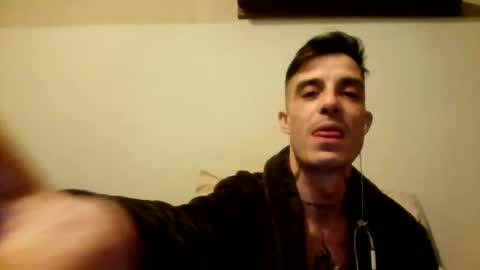 Snapshot of rober777xxl chatting on 12/07/24, 02:20 rober777xxl online show from 12/07/24, 02:20