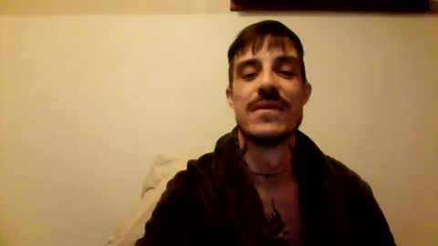 Snapshot of rober777xxl chatting on 01/01/25, 05:54 rober777xxl online show from 01/01/25, 05:54