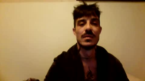 Snapshot of rober777xxl chatting on 01/02/25, 05:35 rober777xxl online show from 01/02/25, 05:35
