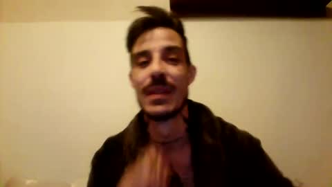 Snapshot of rober777xxl chatting on 01/04/25, 01:10 rober777xxl online show from 01/04/25, 01:10
