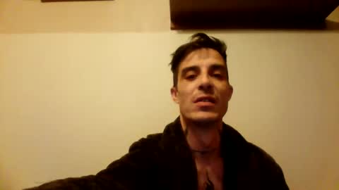 Snapshot of rober777xxl chatting on 01/04/25, 07:44 rober777xxl online show from 01/04/25, 07:44